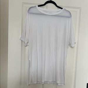 Women’s Old Navy Active UltraLite Tee
